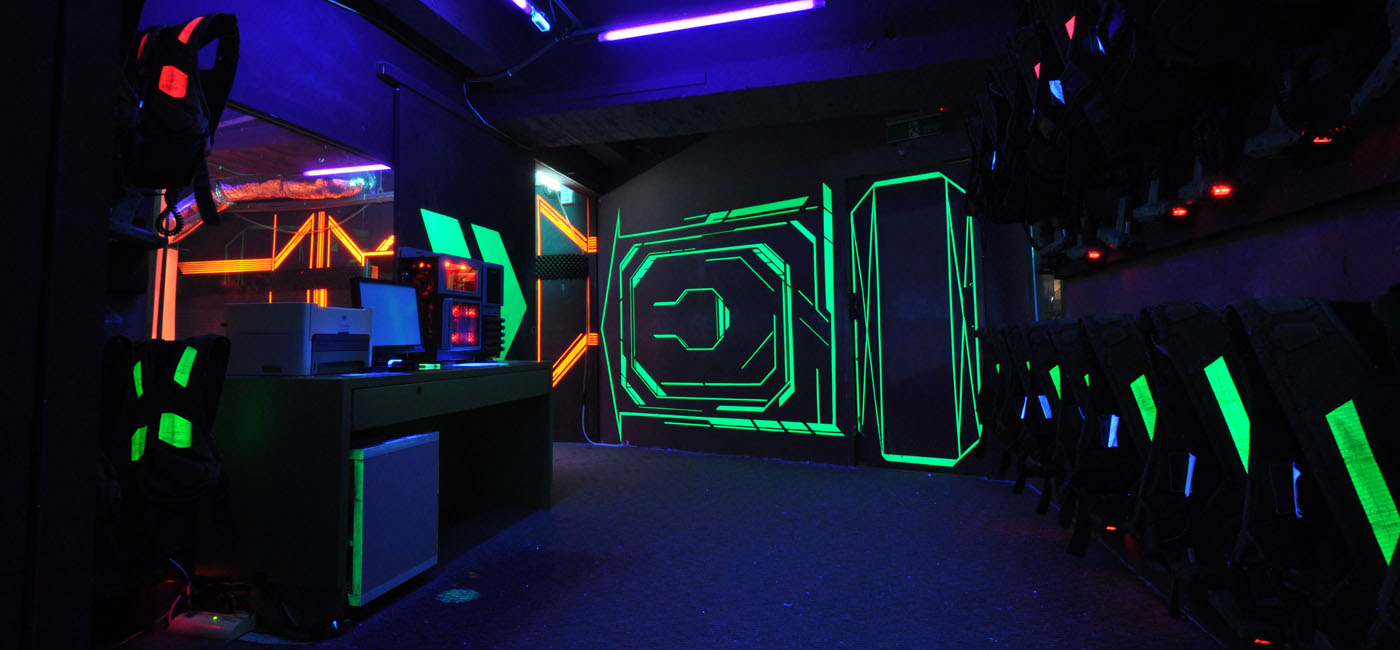 laser tag game with vest